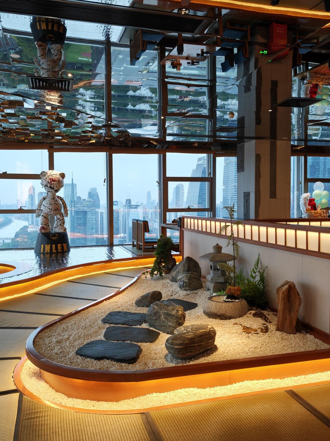Guangzhou: Shinryu Japanese Buffet [33rd-floor floor-to-ceiling windows + unlimited sashimi freedom, perfect for dates/birthday celebrations/festive occasions, every shot is Instagram-worthy]