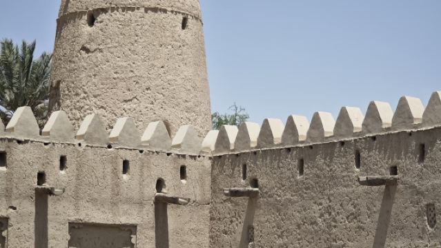 阿布達比|阿萊因&綠洲+總統故居+城堡+動物園|包車日遊