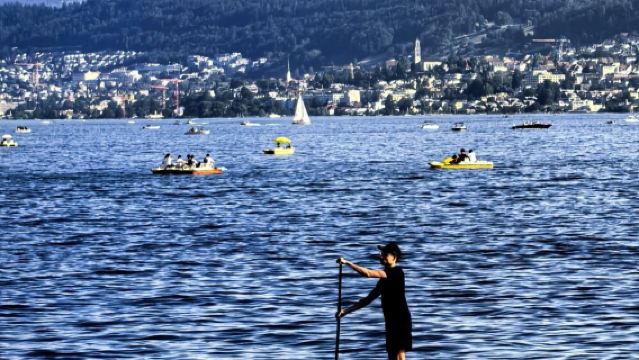 瑞士+蘇黎世大教堂+林登霍夫山一日遊/行程可調-隨性而行