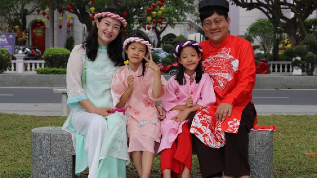VietnamSpiaggia di Nha TrangFotografia di viaggio[Servizio Fotografico in Ao Dai per Famiglie - 1 Ora]