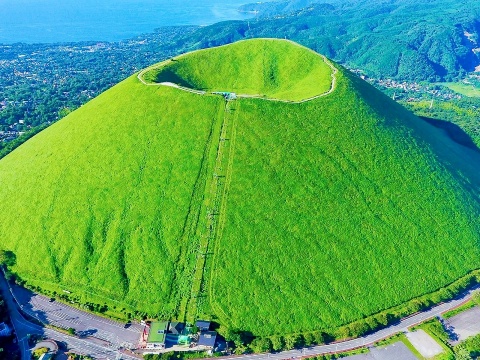 東京伊豆大室山+伊豆仙人掌公園+城崎海岸觀海列車一日遊