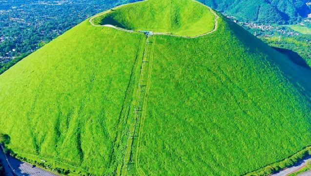 Tagesausflug nach Tokio: Izu Omuroyama, Izu Cactus Zoo und Kiyosaki-Küstenbahn mit Meerblick
