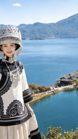 จุดชมวิวทะเลสาบโกว [ล่องเรือกระชังหมู + ชมวิว 360°รอบทะเลสาบ] ทัวร์ 1 วัน ไม่มีช้อปปิ้ง โปรโมชั่นพิเศษวันชาติและวันไหว้พระจันทร์