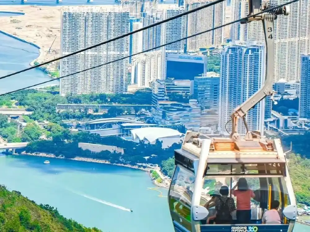 香港ゴンピン360ケーブルカー体験（往復ケーブルカー+高所観光+多種