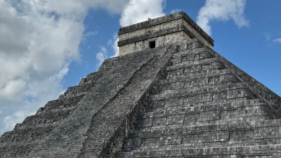 Excursión de un día a Cancún + Chichén Itzá + Cenote Ik Kil + Valladolid