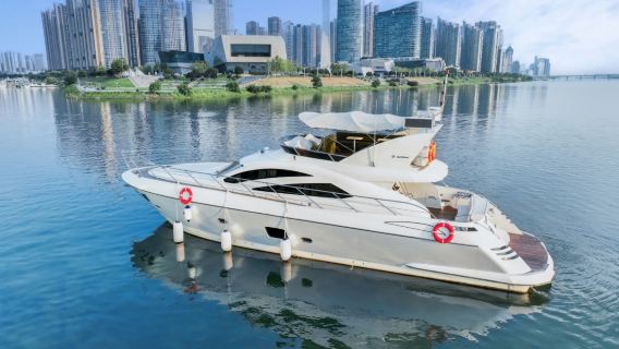 長沙遊艇包船夜遊湘江68英尺豪華遊艇包船～支持生日求婚聚會商務接待