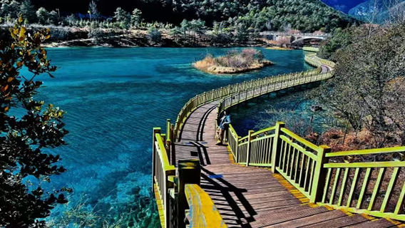 Lijiang Jade Dragon Snow Mountain Cableway + Blue Moon Valley +