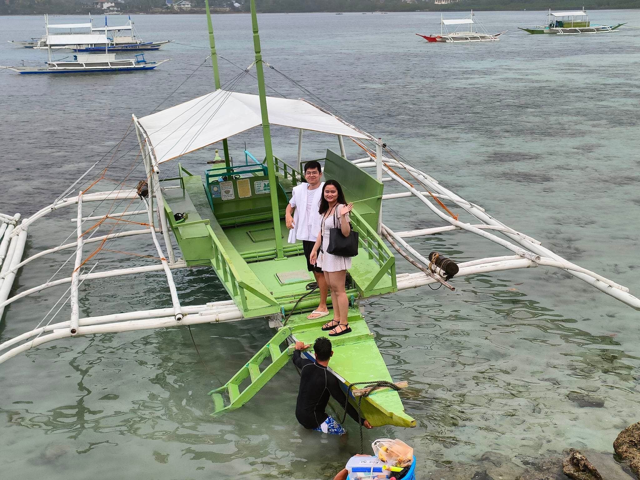 Pescador Island Tour and Snorkeling with Sardines in Moalboal