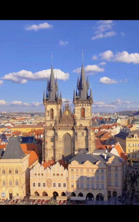 捷克布拉格點對點接駁+市內包車/中文司機+行程自由可調