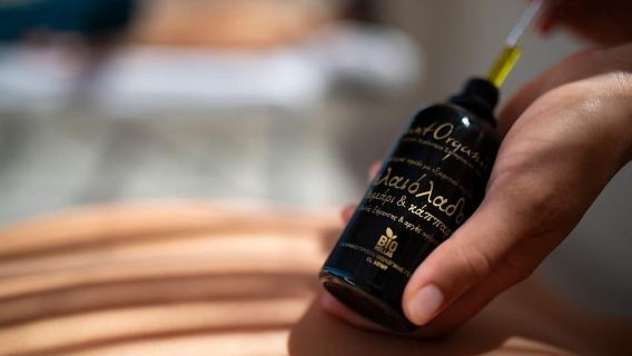 Santorin: Privater landwirtschaftlicher Bildungsbesuch auf einem Biobauernhof