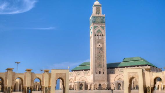 Casablanca: City Tour with Hassan II Mosque Entry Ticket