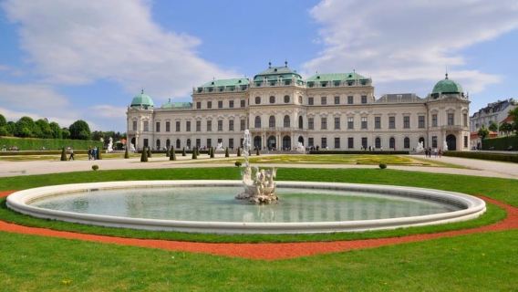 Vienna: Tour tham quan Cung điện Belvedere không cần xếp hàng