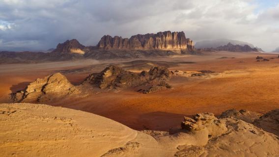 Wadi Rum: Bedouin Camp Stay,Full-Day Desert Tour with 3Meals