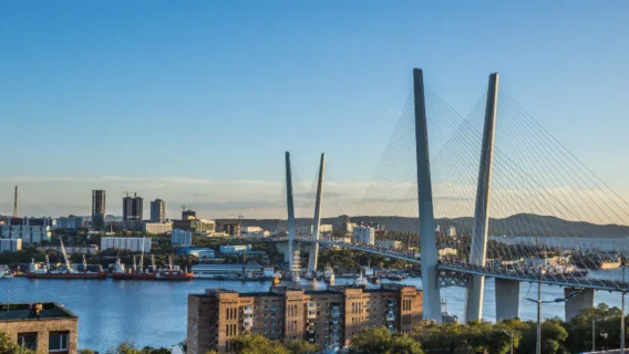 Vladivostok, Russia | Lighthouse Tokarevskiy + Russky Island + Submarine Museum + Zolotoy Rog