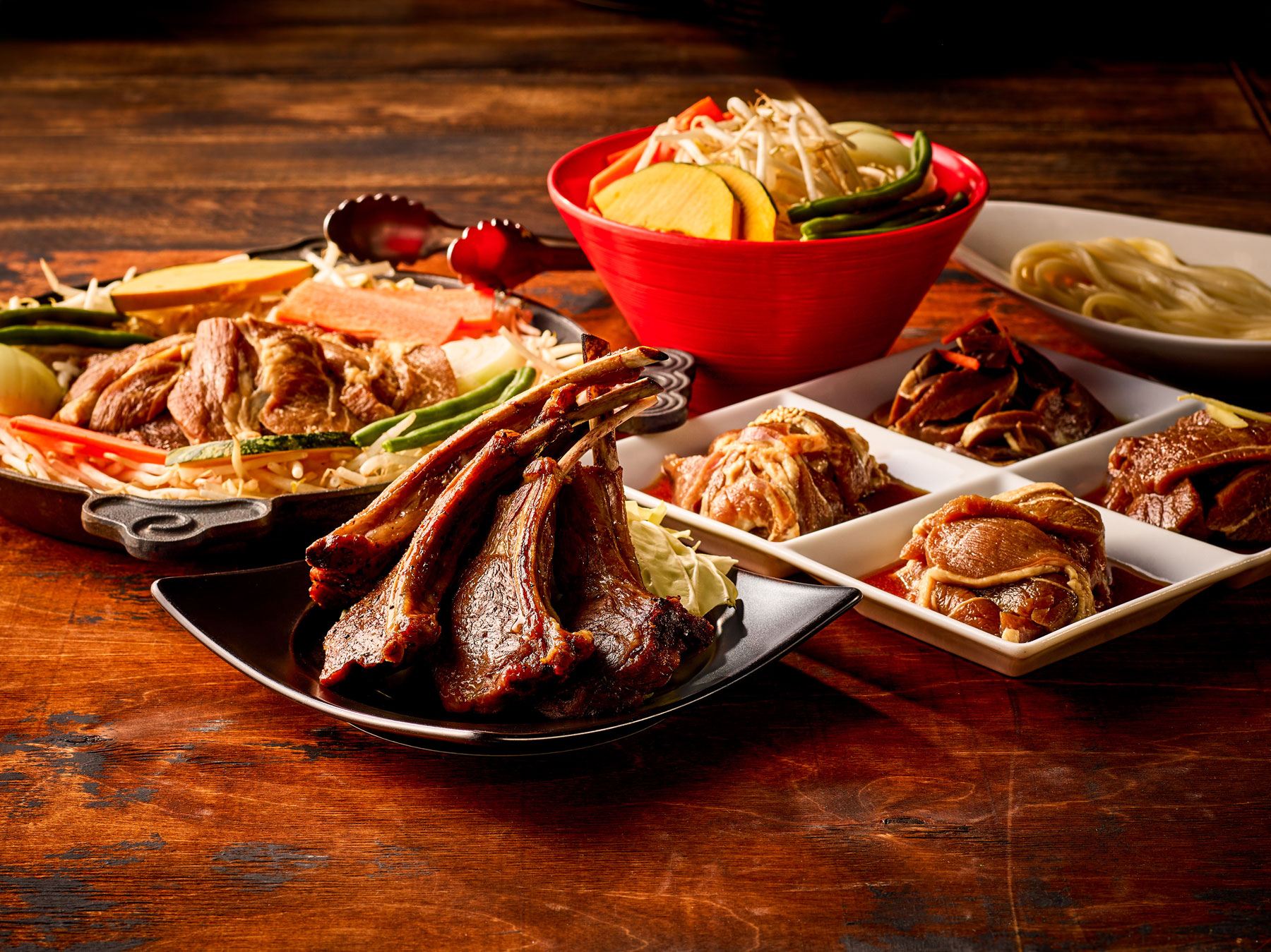 Genghis Khan Matsuo Shinjuku Sanchome: All-you-can-eat package featuring four types of Genghis Khan grilled lamb and lamb chops (includes 90-minute free-flow drinks)