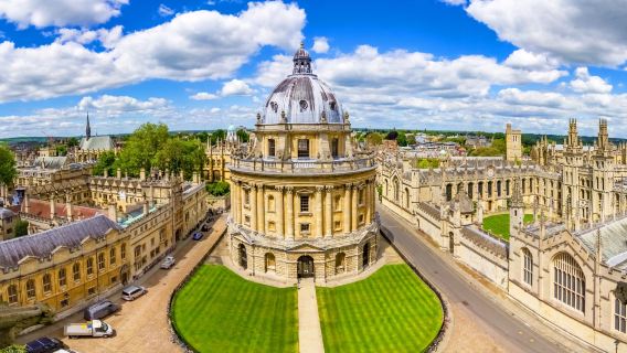 1-day tour to University of Cambridge and University of Oxford - English tour group