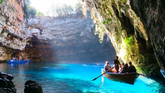 Kefalonia Day Tour: Myrtos Beach, Drogarati Cave, Melissani Lake, St. Gerasimos Monastery