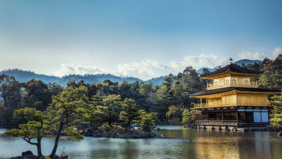 日本大阪來回京都+嵐山+瑠璃光院+金閣寺【中文包車上門接】