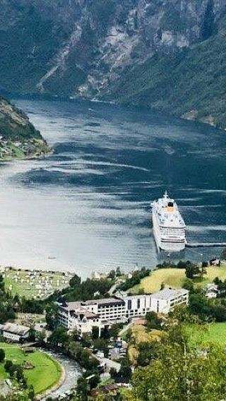 Norway Geiranger Mount Dalsnibba and Eagle Road view half-day tour