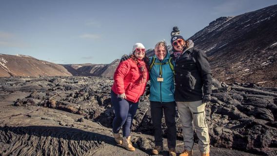 Reykjavík: Guided Afternoon Hiking Tour to New Volcano Site