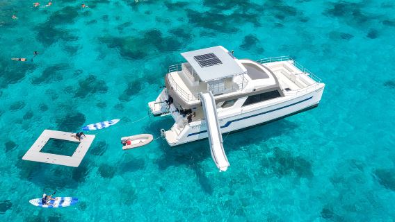 泰國普吉島大小皮皮島蜜月島發現號天境號激情號遊艇出海包船拼船瑪雅灣天堂灣浮潛滑梯日落漂浮游泳池老周環遊