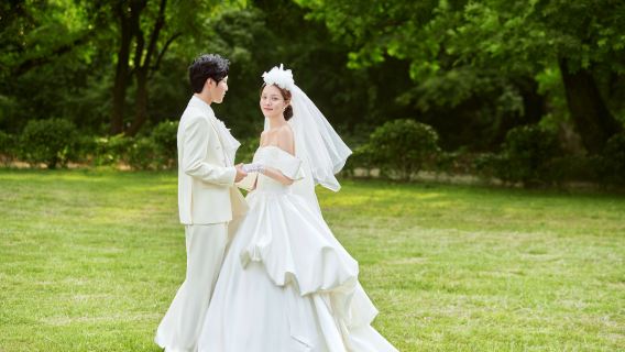 ナッシュビル、アメリカ 旅行写真【ドライバーとガイド + 旅行写真 + 結婚式の写真、航空写真、マイクロフィルム + メイクアップと衣料品&アクセサリー+ 旅程のカスタマイズ + 人数無制限】