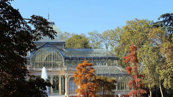 Parque del Retiro de Madrid: Visita guiada de 2,5 horas con degustación de tapas