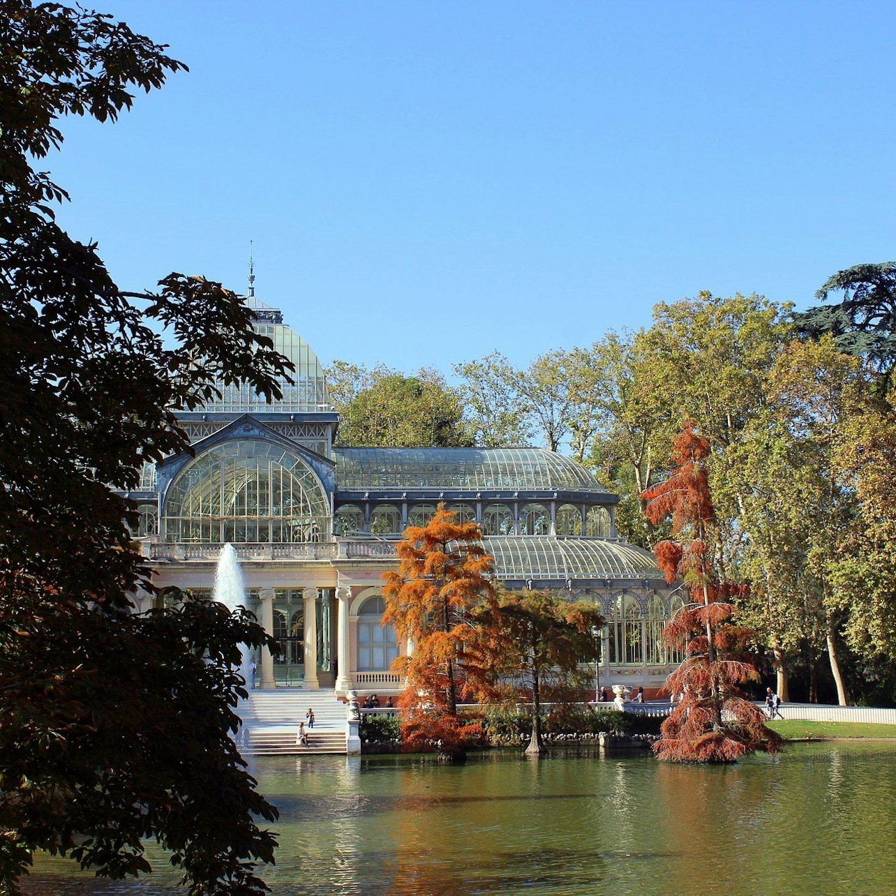 Parco del Retiro a Madrid: visita guidata di 2 ore e mezza con degustazione di tapas