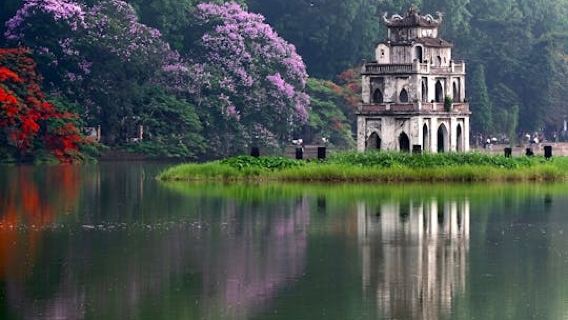 Highlights of Hanoi Full Day Guided Tour