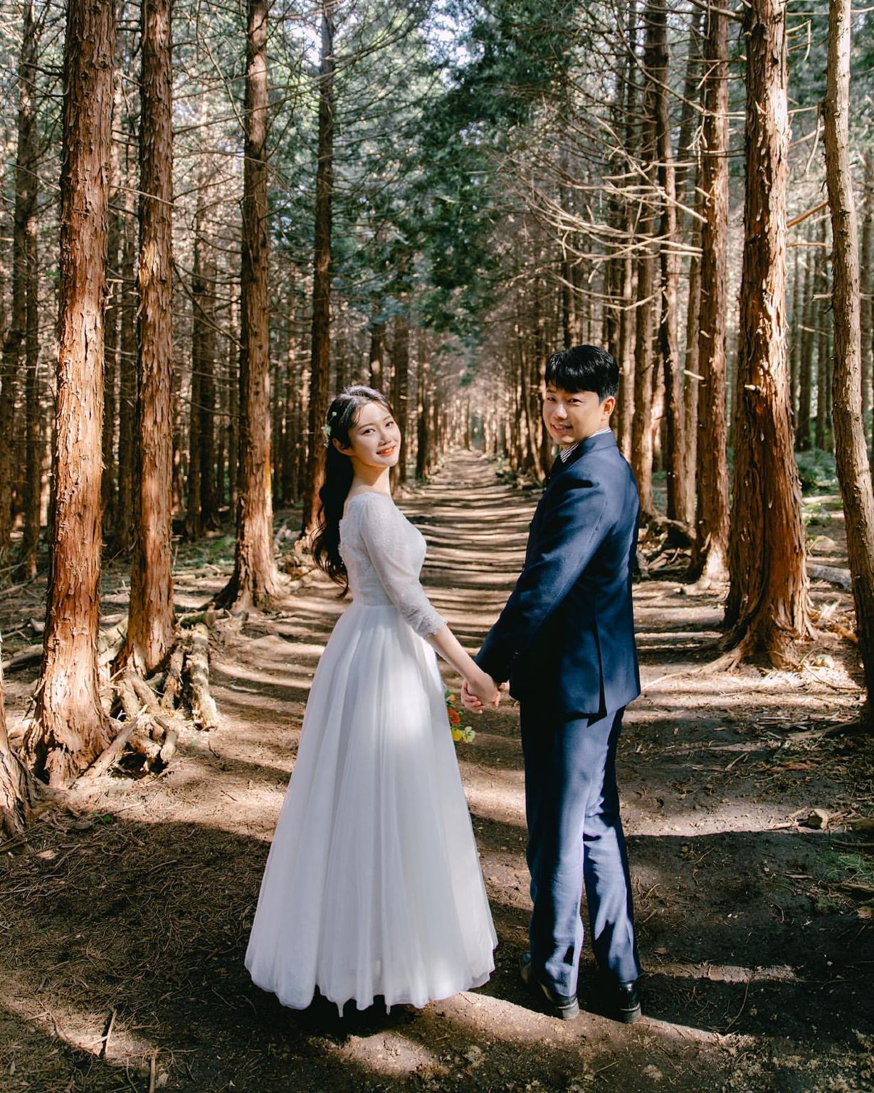 Yiyang Travel Photography[Wedding photo micro-movie aerial photography/wedding follow-up photography/makeup and clothing/charter tour guide customization]