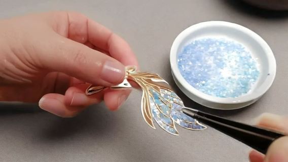 Mother-of-Pearl Jewelry Workshop in a Historic Shanghai Alley – Create Your Own Elegant Accessory