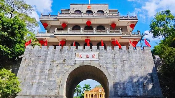 崇左日遊
