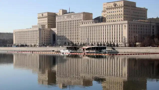 Российские услуги по индивидуальному заказу: переводы с китайского на русский / туризм для посещения родственников / краткосрочная иммиграция / нотариальное заверение для образовательных поездок и учебы