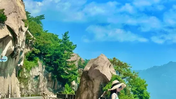 Qingdao Laoshan günlük tur [Özel araç kiralama + bilet + çeviri yazılımı + sahil yolu + otel transferi]