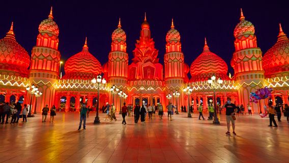 Tour del Global Village di Dubai con trasferimenti privati