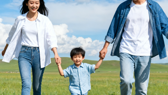 呼倫貝爾陳巴爾虎旗草原旅拍【跟拍攝影親子照情侶閨蜜兒童跟拍家庭旅拍】