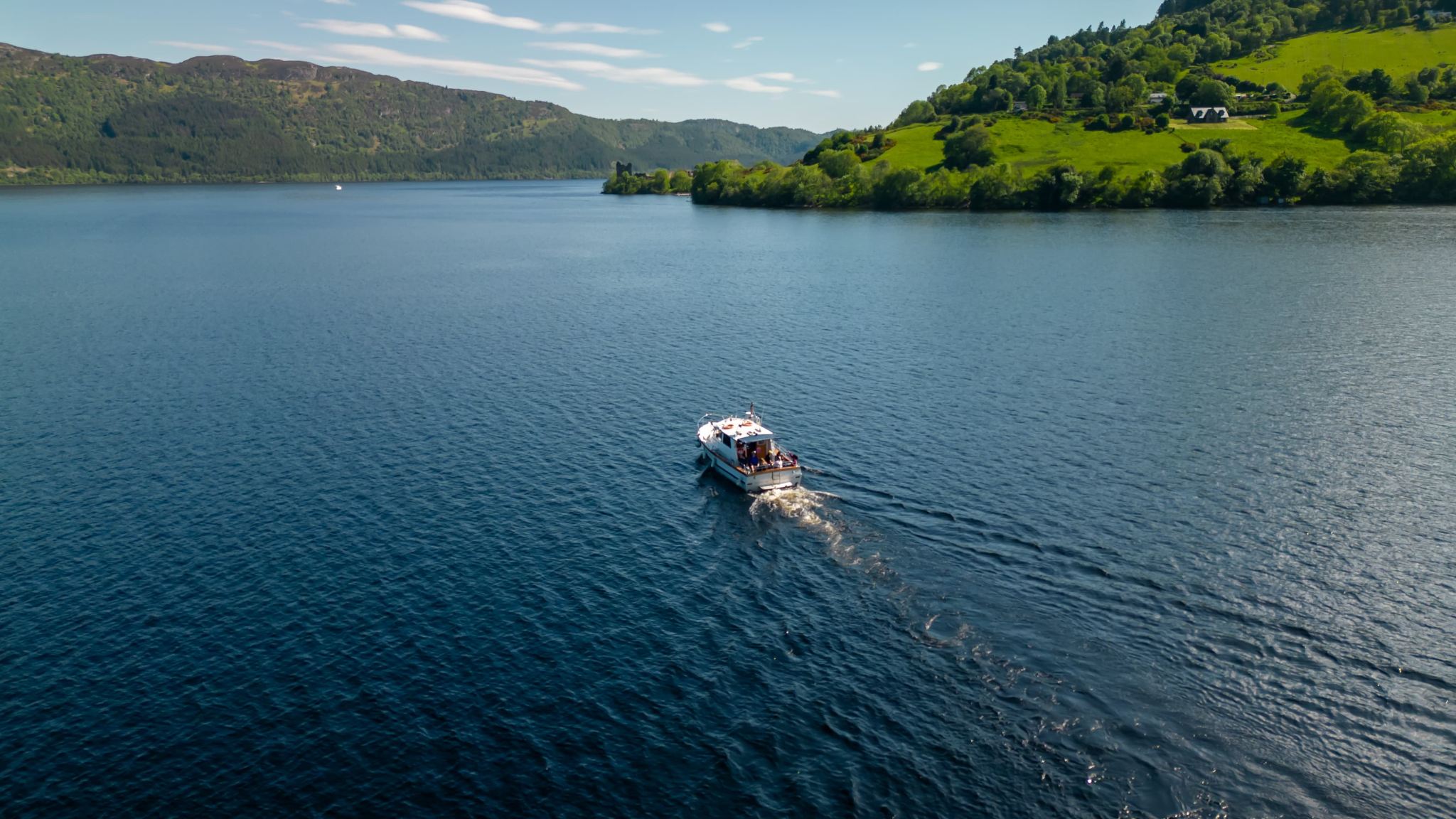 1-day tour to Loch Ness + Glen Coe + Scottish Highlands, UK|Small group tour with cruise included