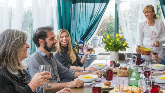 Montepulciano: Dining Experience at Local's Home