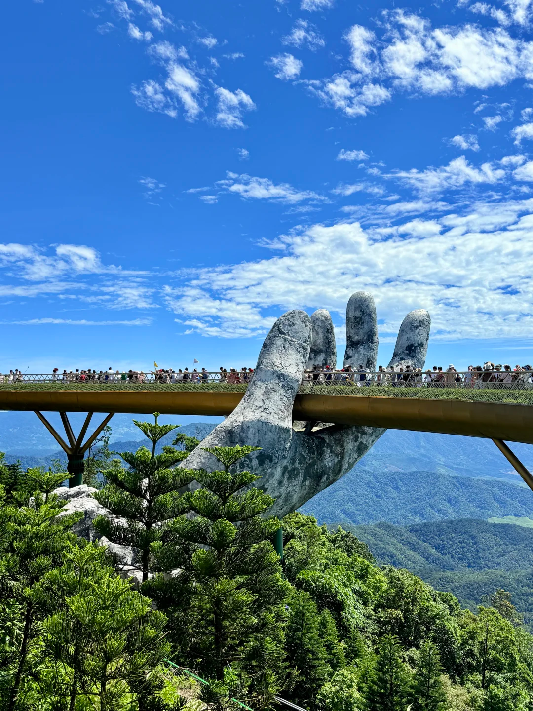 Tour di un giorno a Ba Na Hills + Ponte d'Oro + Pagoda Linh Ung + partenza garantita con 1 persona + partenze giornaliere