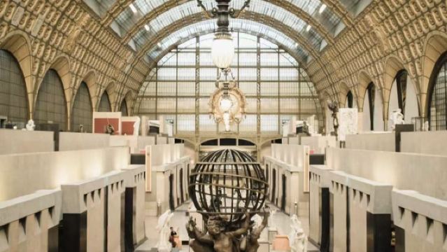 法國巴黎聖母院莎士比亞書店+奧賽博物館+蒙馬特高地I文藝一日遊