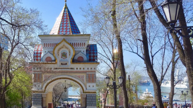 中文包車海參崴玻璃海灘-託比津納海角-托卡列夫燈塔-上門接送