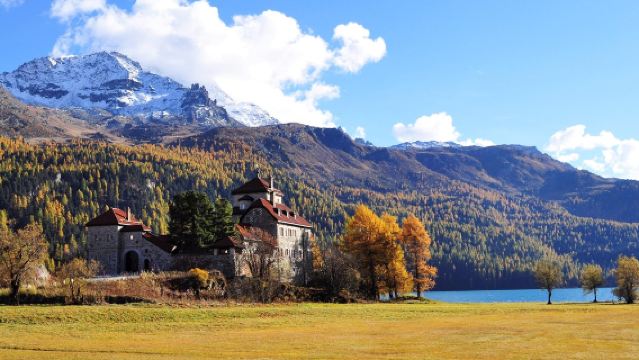 瑞士多地來回-龍疆-格林德瓦夢幻山坡｜春季熱門明星路線