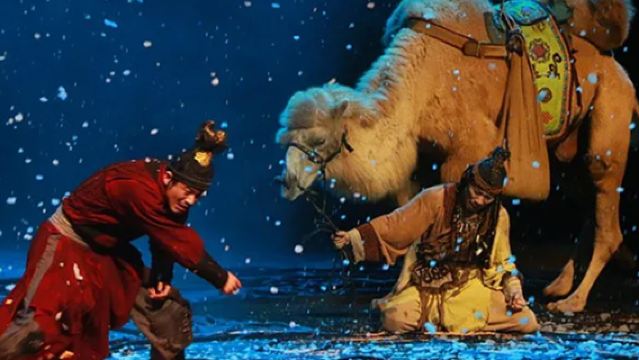 Terracotta Warriors + Bronze Chariots and Horses at Emperor Qinshihuang's Mausoleum Site Museum - Lishan Garden + Huaqing Palace + Legend of Camel Bell at Huaxia Cultural Tourism 1-day tour|No shopping tours