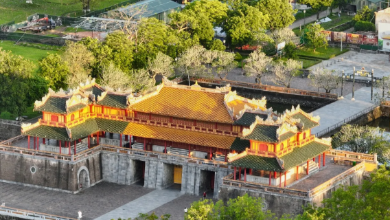 【真美港岸上包車遊】越南順化皇城＋天姥寺｜可選進港接送