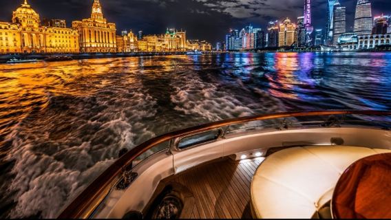 Shanghai Huangpu River nightlife sightseeing cruise ticket + English boarding assistance