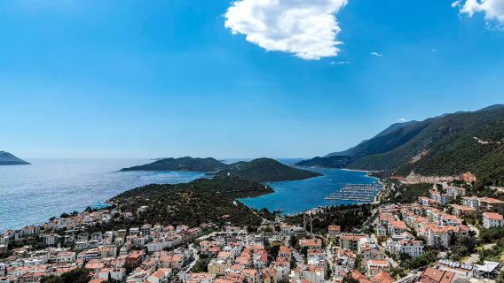 Antalya'dan Başlayan: Fethiye D400 Karayolu Özel Araçlı Tur [Bilet dahil değil / Program ayarlanabilir]