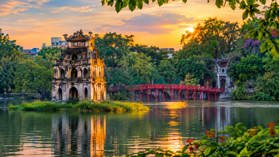 Hanoi: Hidden History & Local Life Private Walking Tour