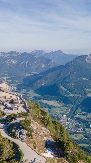 Half-day tour to The Eagle's Nest + Berchtesgaden in Germany|Exploring Hitler's retreat|Ticket included
