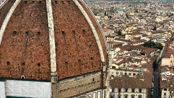 ฟลอเรนซ์ อิตาลี ทัวร์หอศิลป์อุฟฟิซิ + ตลาดกลาง + ปาลาซโซเวคคิโอ ทัวร์วันเดียว/ทัวร์หลายวัน บริการภาษาจีนและภาษาอังกฤษ