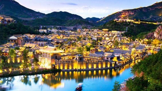 Beijing Gubei Water Town and Simatai Great Wall private chartered tour, English-speaking Driver, One Car Per Family, admission ticket Included